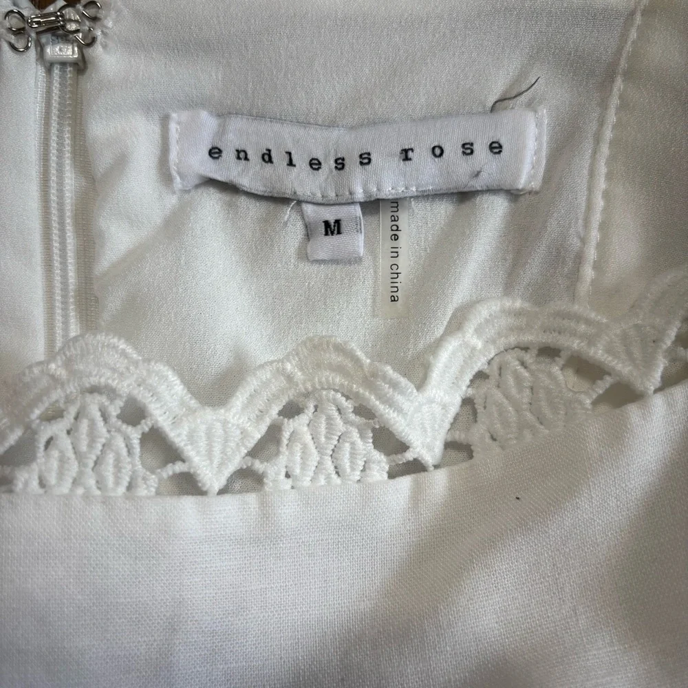 Endless Rose Square Neckline Lace
Trim Dress - Picture 7 of 7